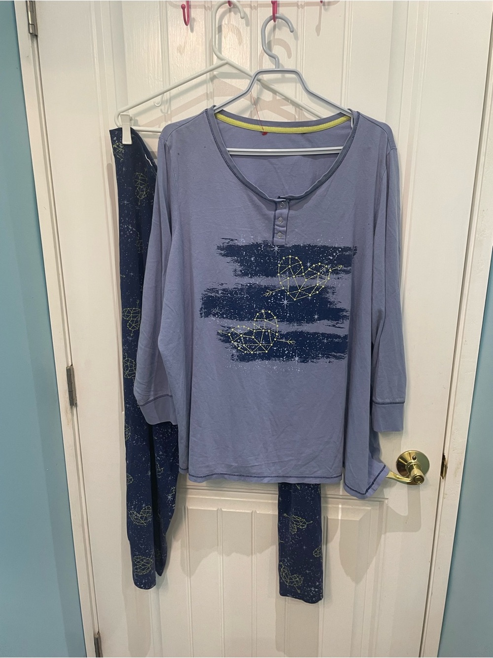 Penningtons Heart Galaxy pajamas set